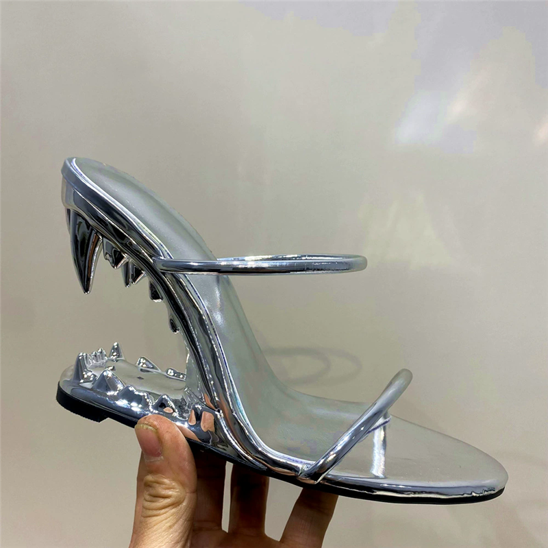 Summer new patent leather one- - đánh giá và giá Leather Classic Strap