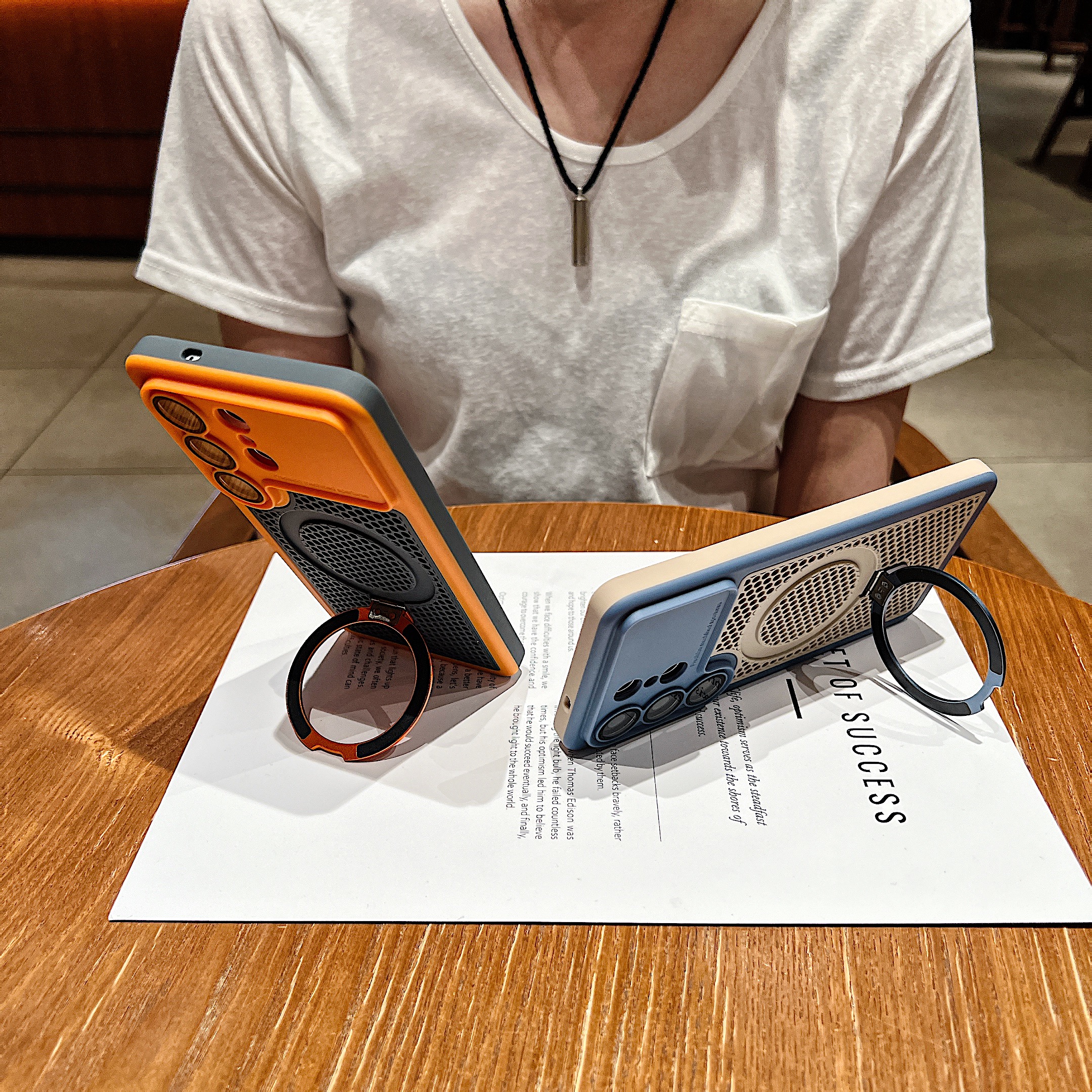 New Luxury Heat Dissipation Me - đánh giá và giá Magnetic Charging Stand